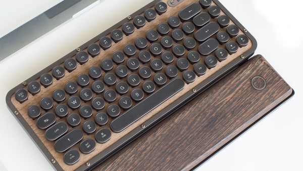 【未使用品・開封済み】981 レトロメカニカルキーボード 木製筐体 KOTAKU: レトロなコンパクトキーボードを木で作ってみた - AZIO