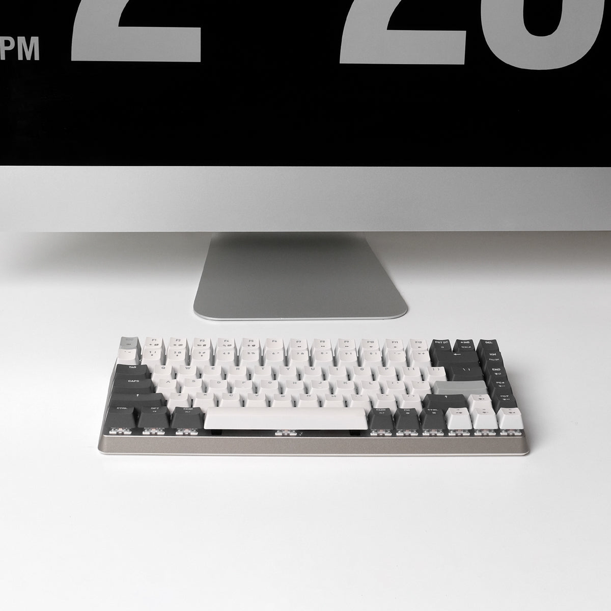 Cascade 75% keyboard hot-swappable nirkabel