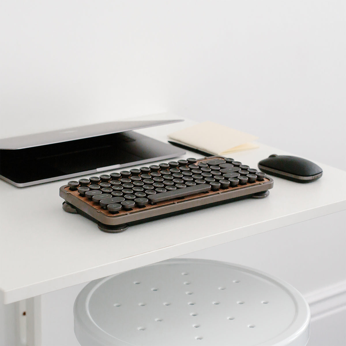 Retro compact toetsenbord