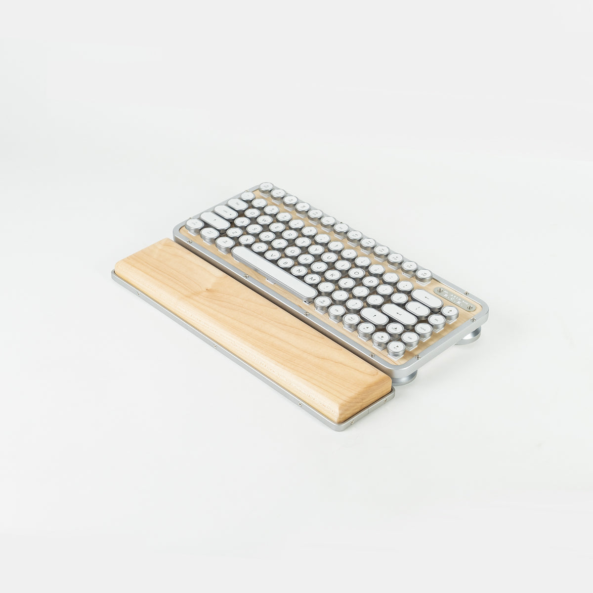 Azio レトロ コンパクト キーボード (rck) - azio corporation Azio レトロ コンパクト キーボード (rck) - azio corporation